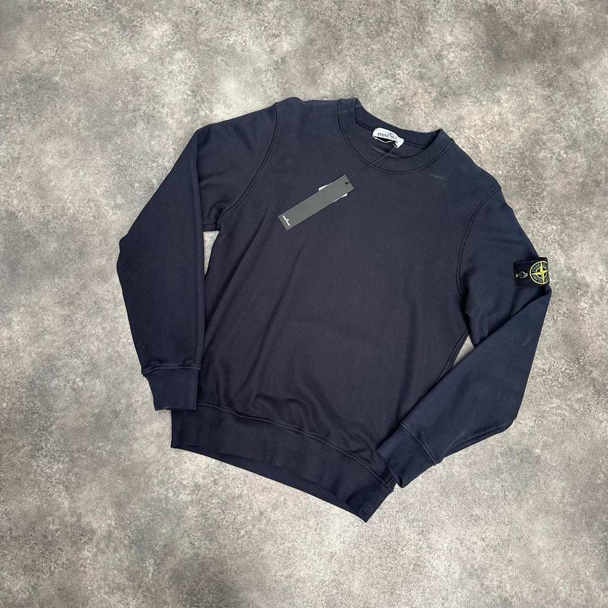 STONE ISLAND CREWNECK SWEATSHIRT NAVY BLUE * SALE *