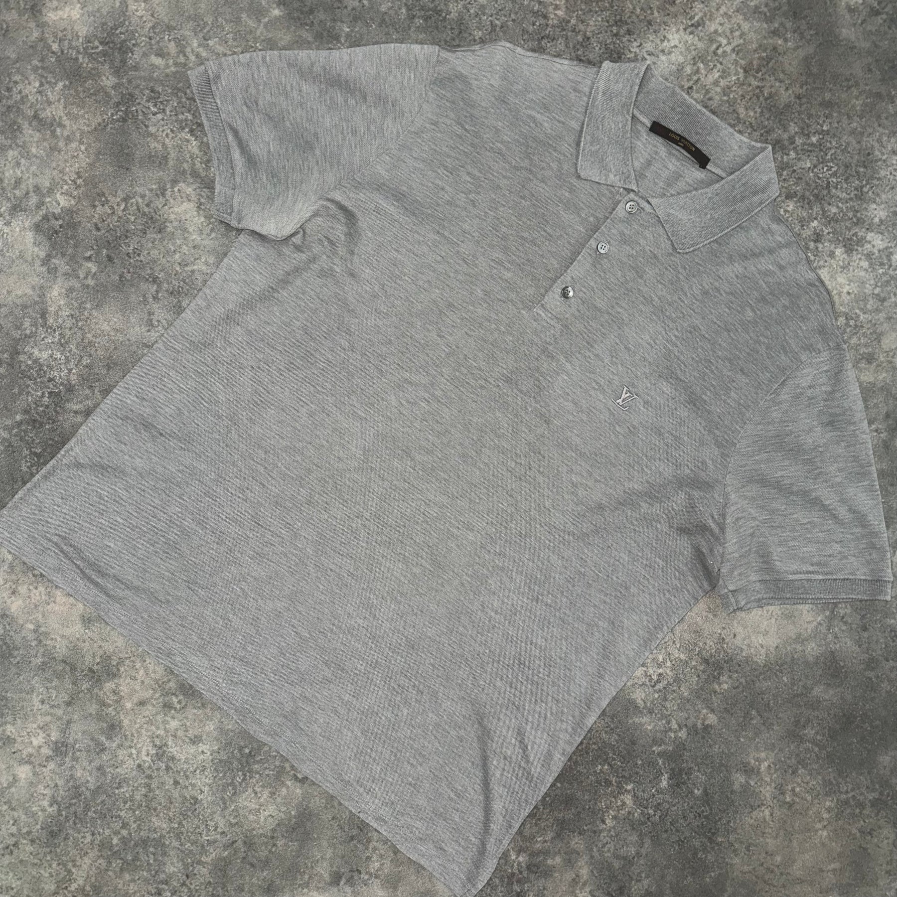 LOUIS VUITTON LV LOGO POLO SHIRT GREY (USED)