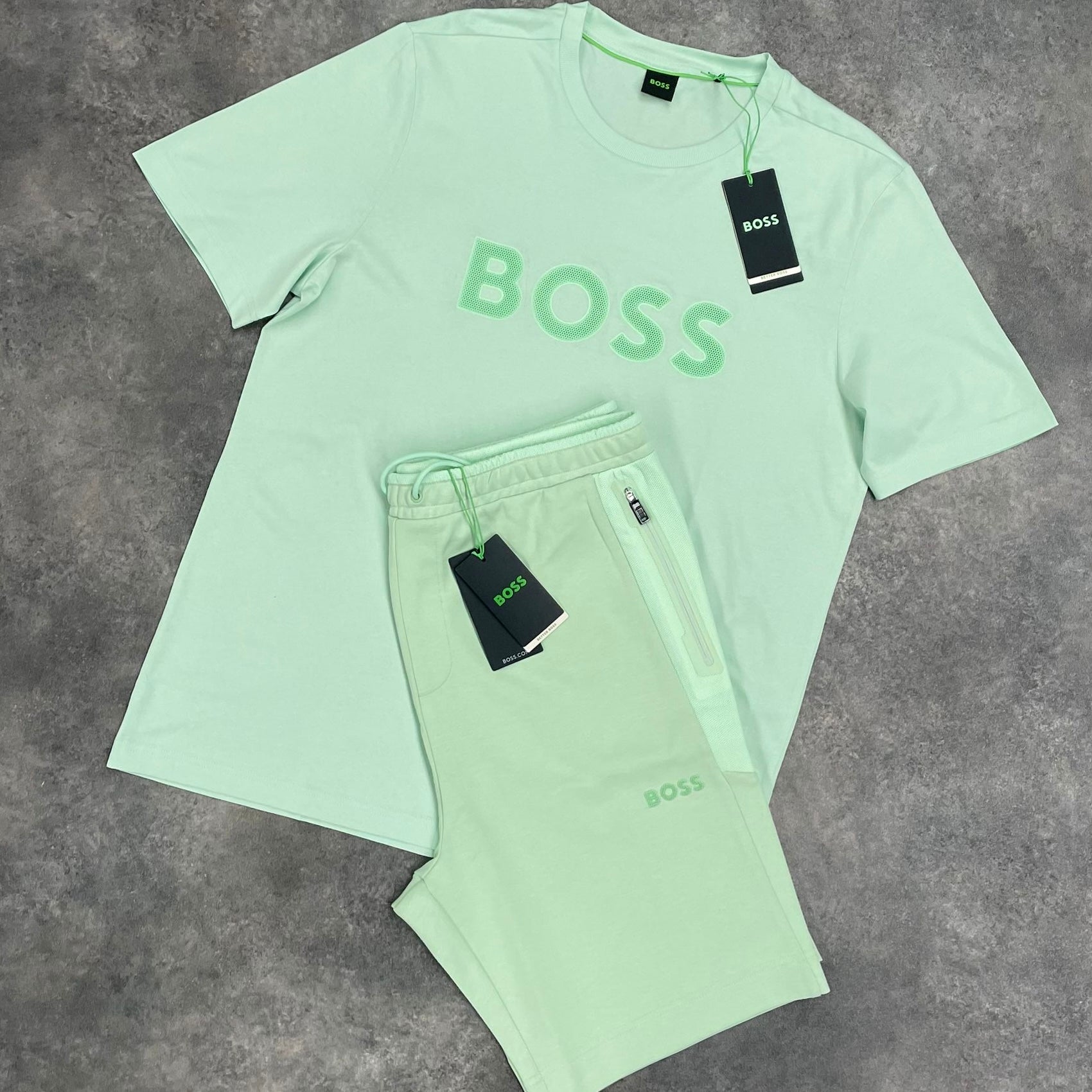 HUGO BOSS LOGO T-SHIRT & TECH JERSEY SHORTS SET LIGHT GREEN