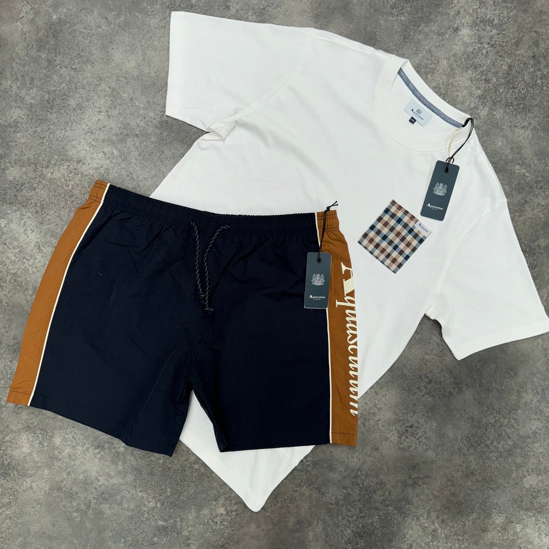 AQUASCUTUM PATCH POCKET T-SHIRT & PATCH POCKET SWIM SHORTS SET WHITE PATCH & NAVY