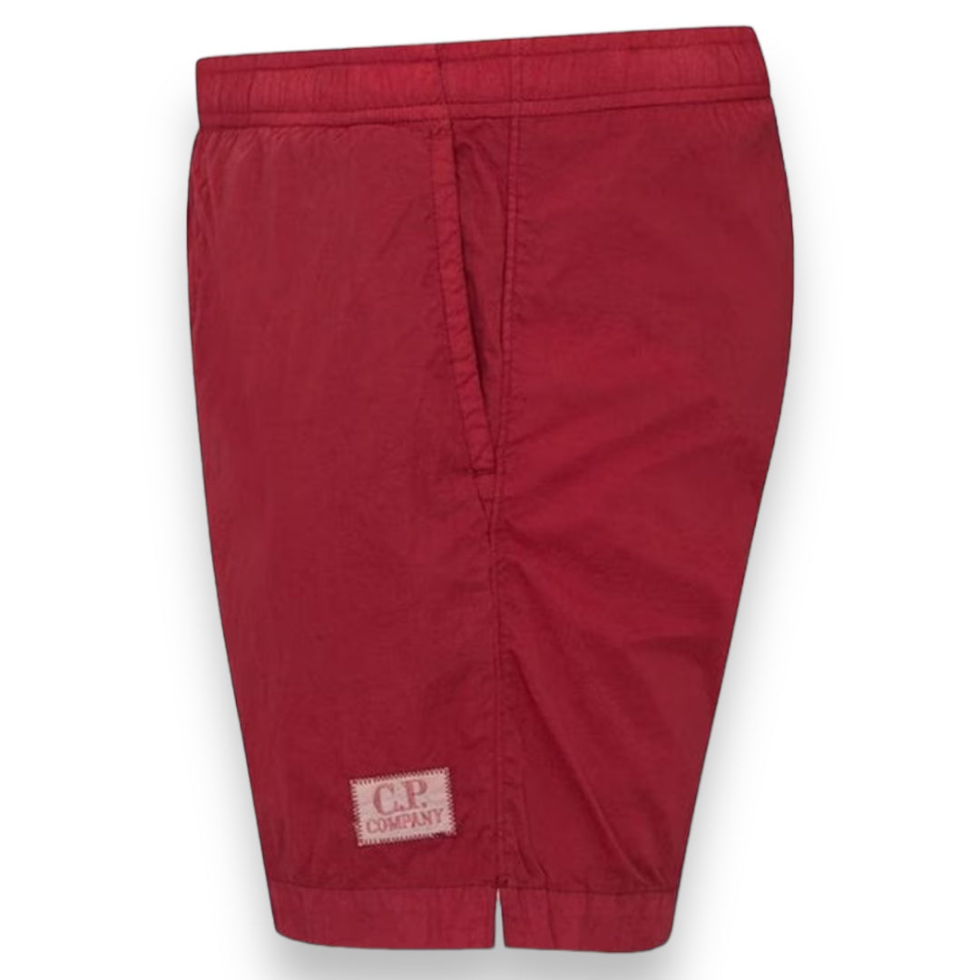 CP COMPANY LARGE PATCH LOGO T-SHIRT & PATCH SWIM SHORTS SET RED