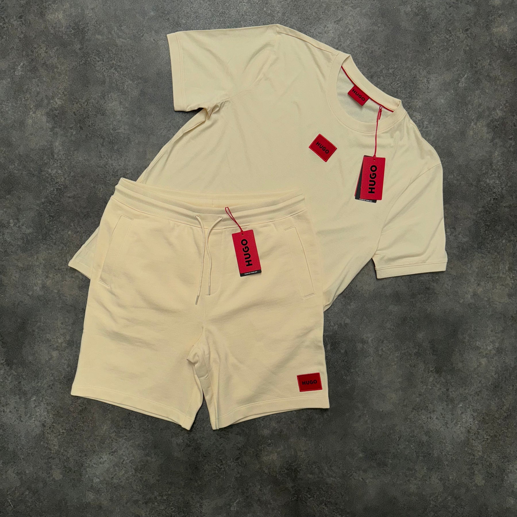 HUGO BOSS HUGO RED PATCH T-SHIRT & JERSEY SHORTS SET BEIGE