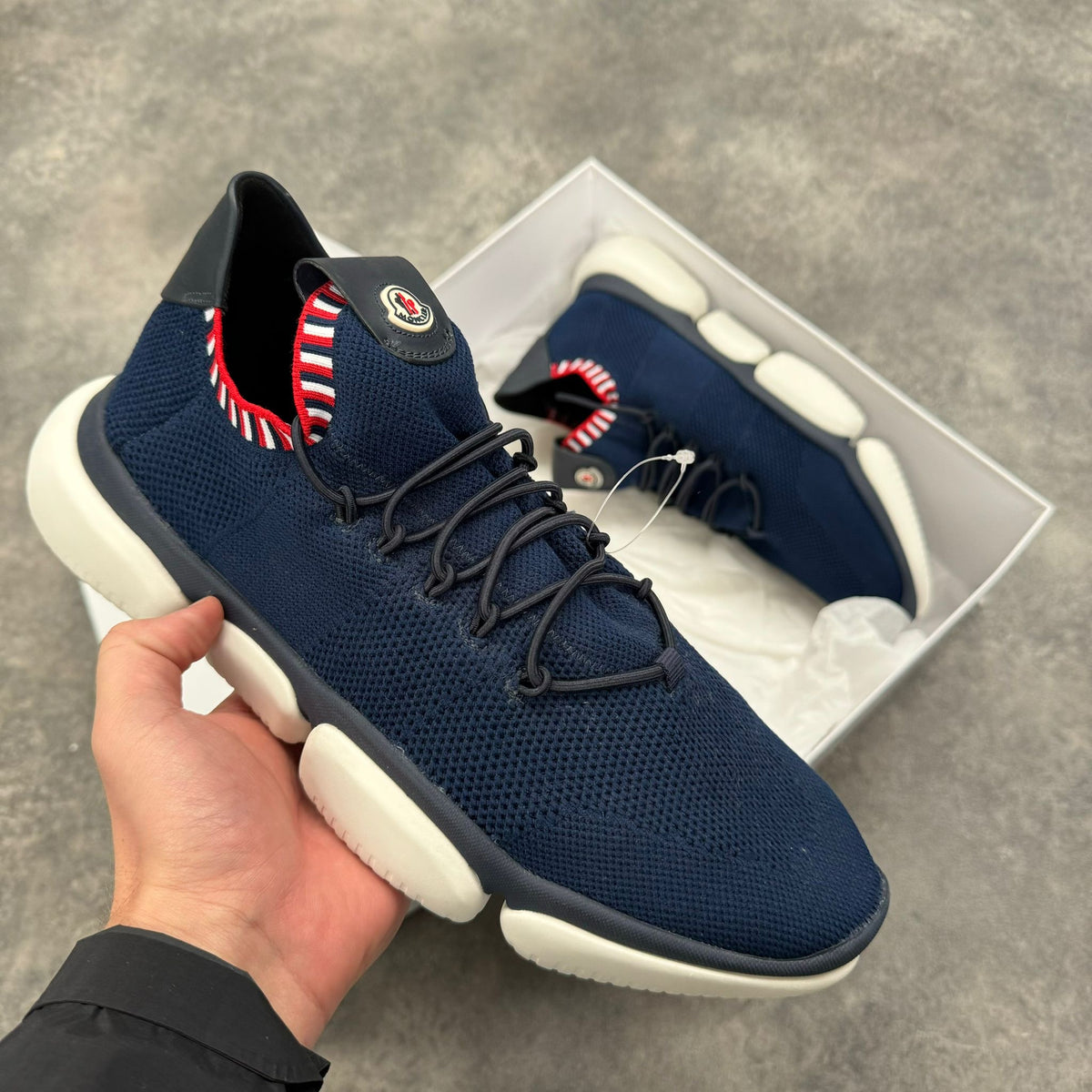 MONCLER BUBBLE RUNNER TRAINERS NAVY BLUE