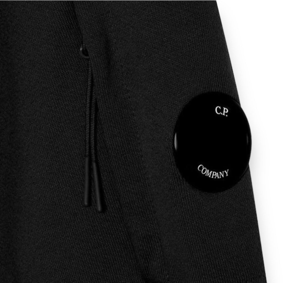 CP COMPANY 1/4 ZIP FUNNEL NECK SWEATSHIRT BLACK