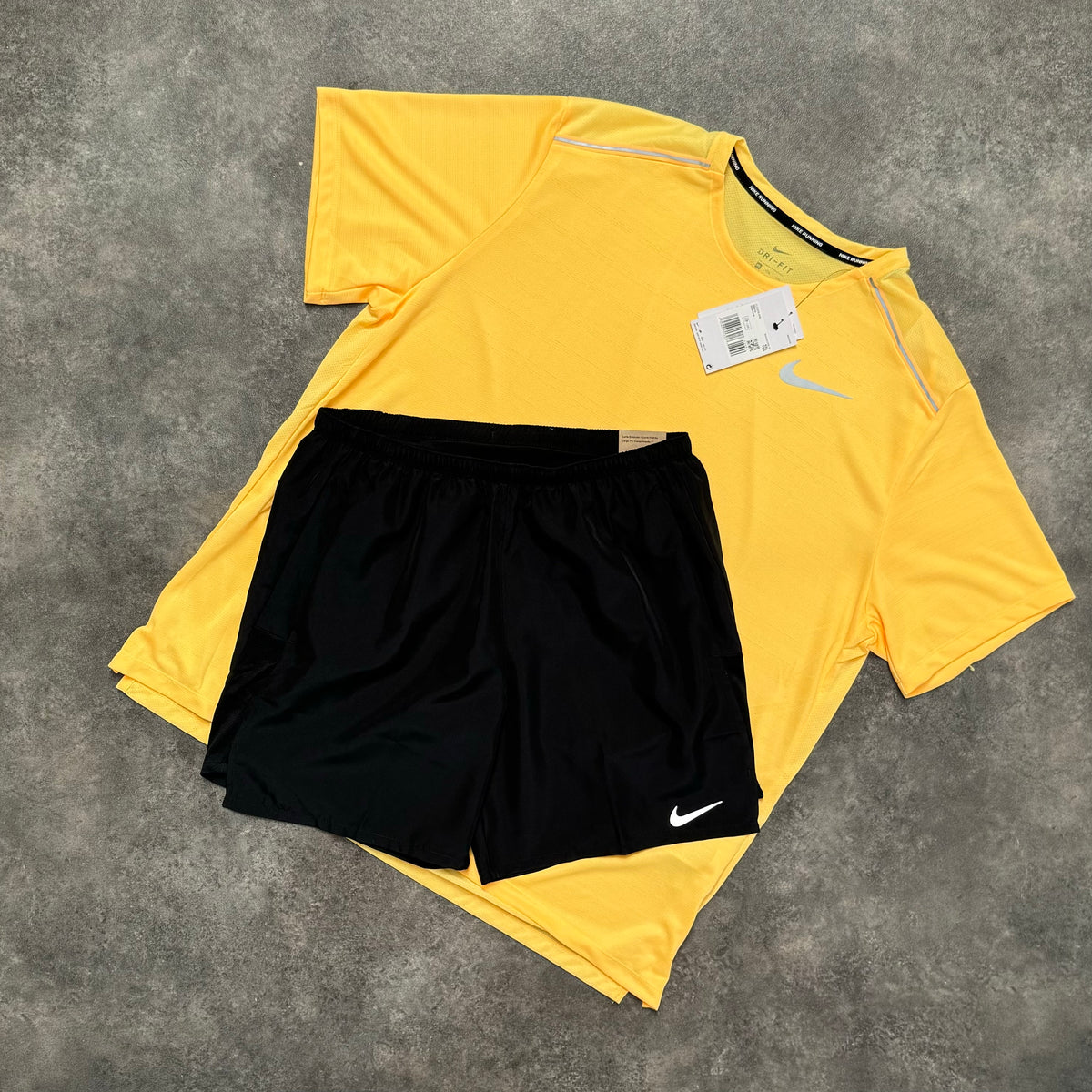 NIKE DRI FIT RUNNING GYM KIT YELLOW BLACK