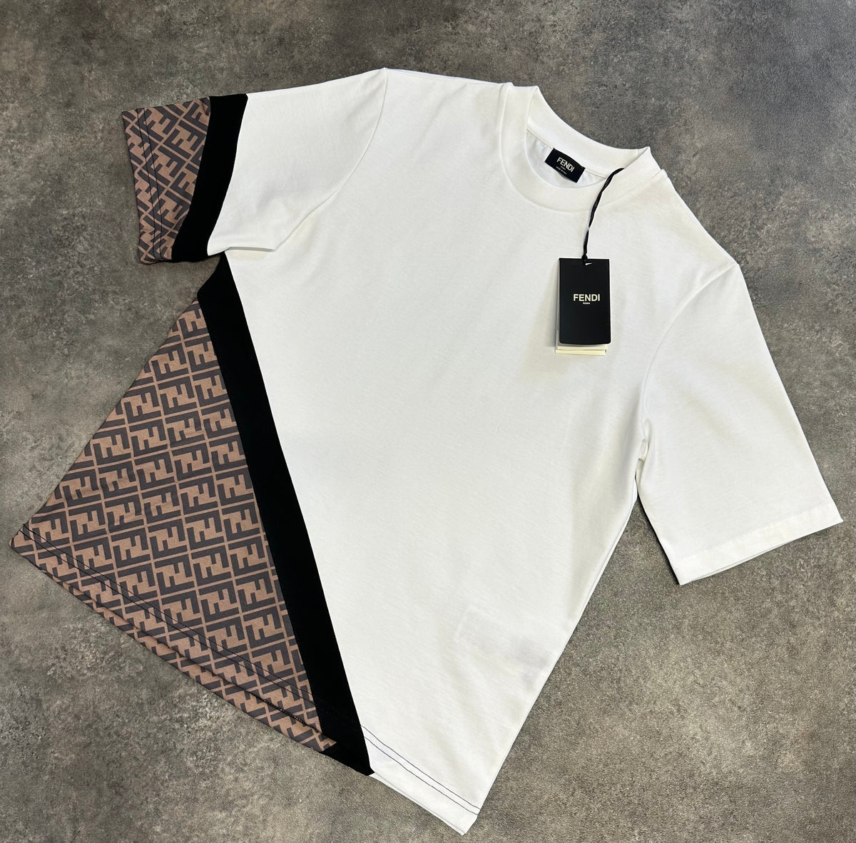 FENDI CUT FF LOGO T-SHIRT WHITE