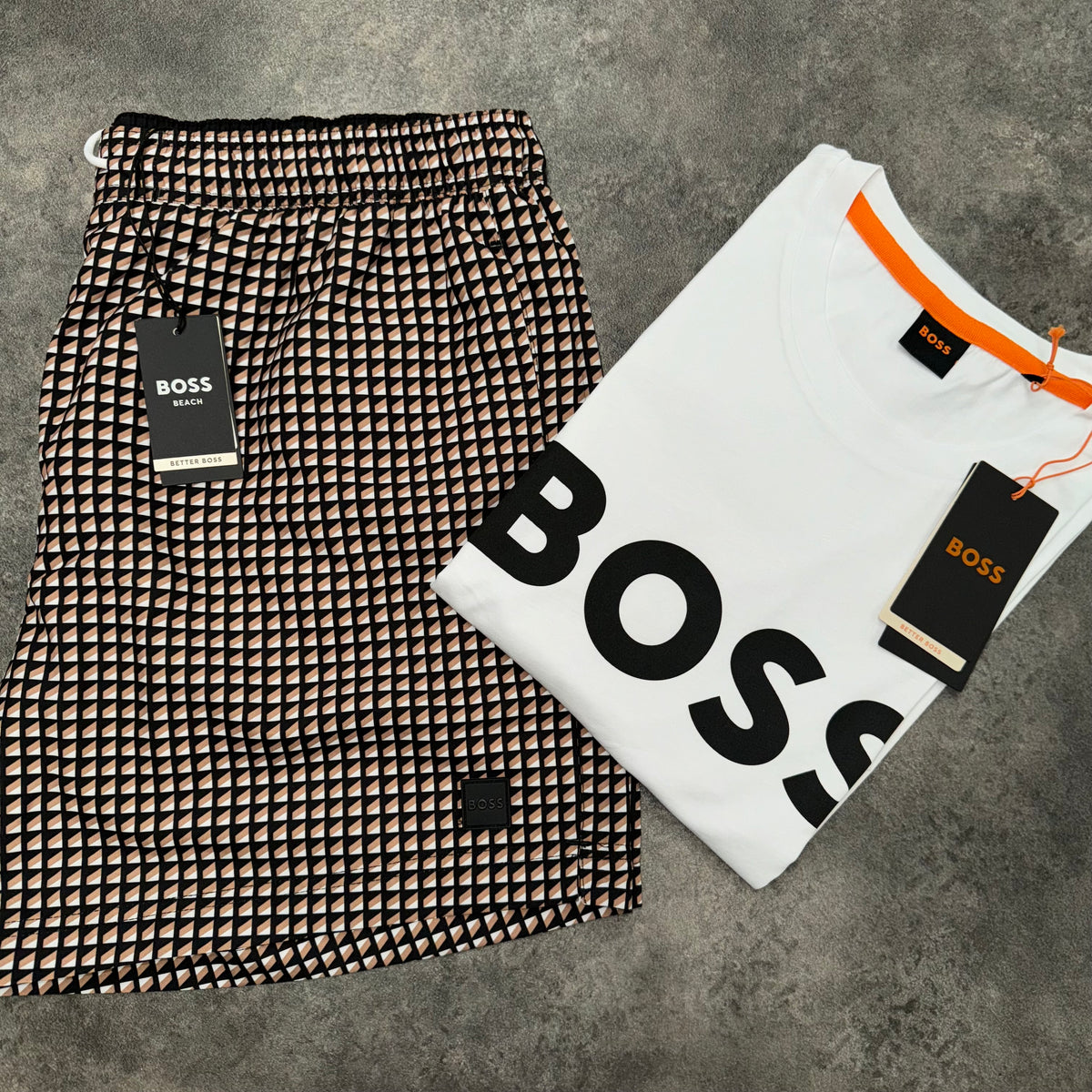 HUGO BOSS LOGO T-SHIRT & WAVE SWIM SHORTS SET WHITE / BLACK / BROWN