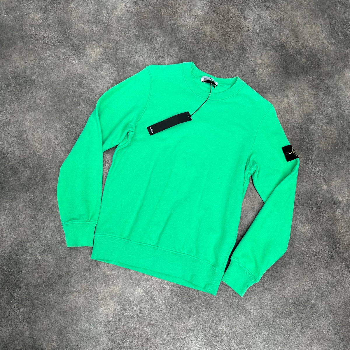 STONE ISLAND CREWNECK SWEATSHIRT GREEN * SALE *