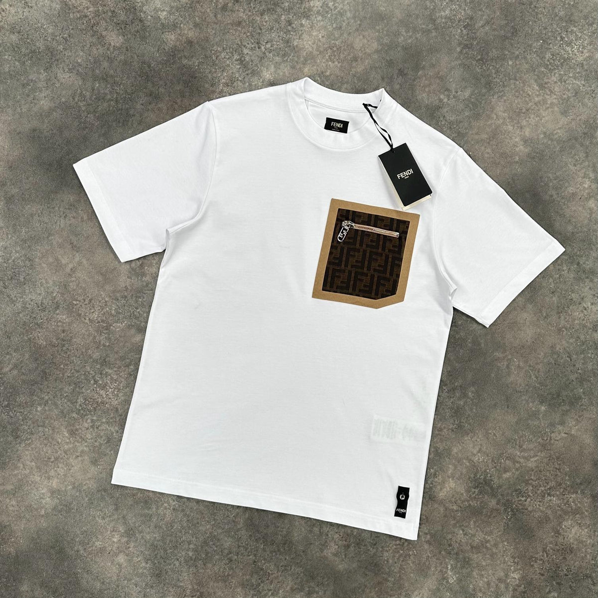 FENDI FF ZIP POCKET T-SHIRT WHITE