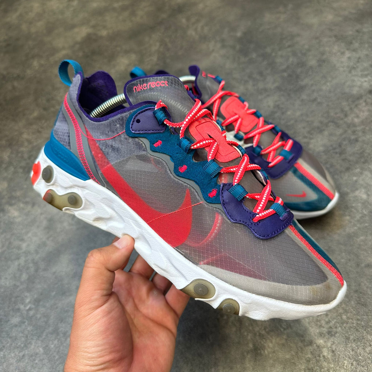 NIKE AIR MAX 87 REACT RED ORBIT TRAINERS (USED)