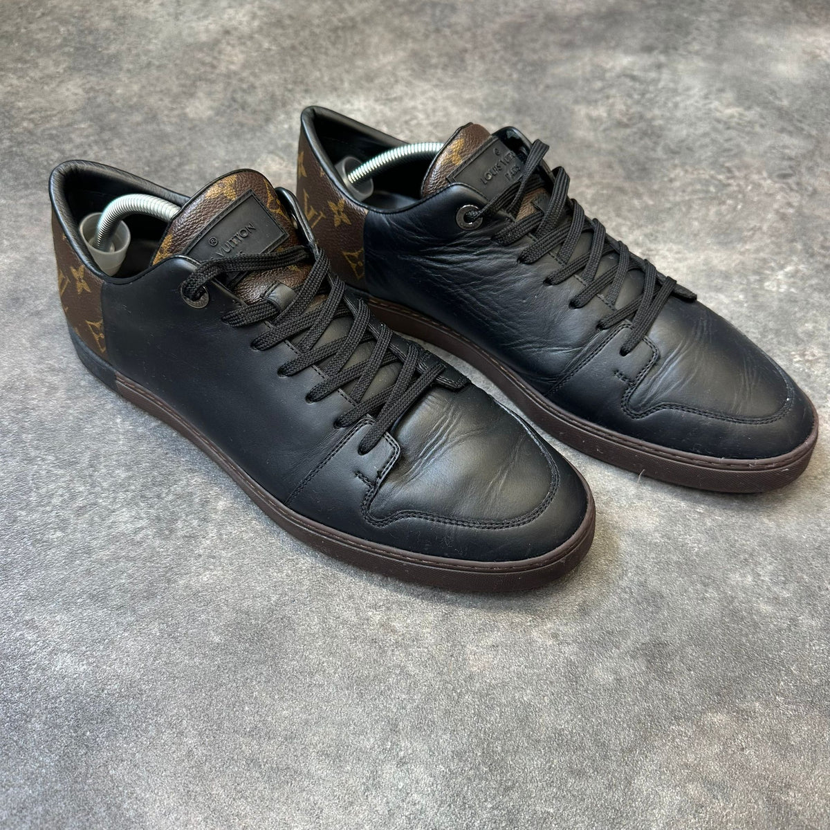LOUIS VUITTON LEATHER MATCH UP TRAINERS BLACK (USED)