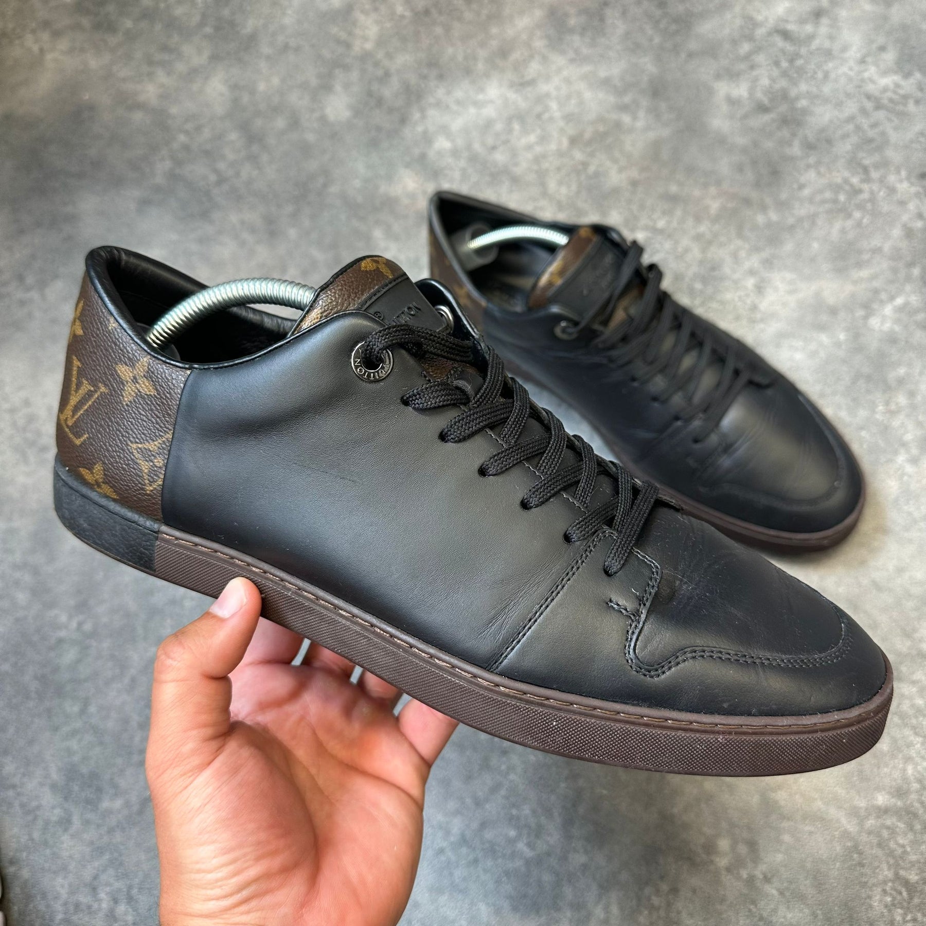 LOUIS VUITTON LEATHER MATCH UP TRAINERS BLACK (USED)