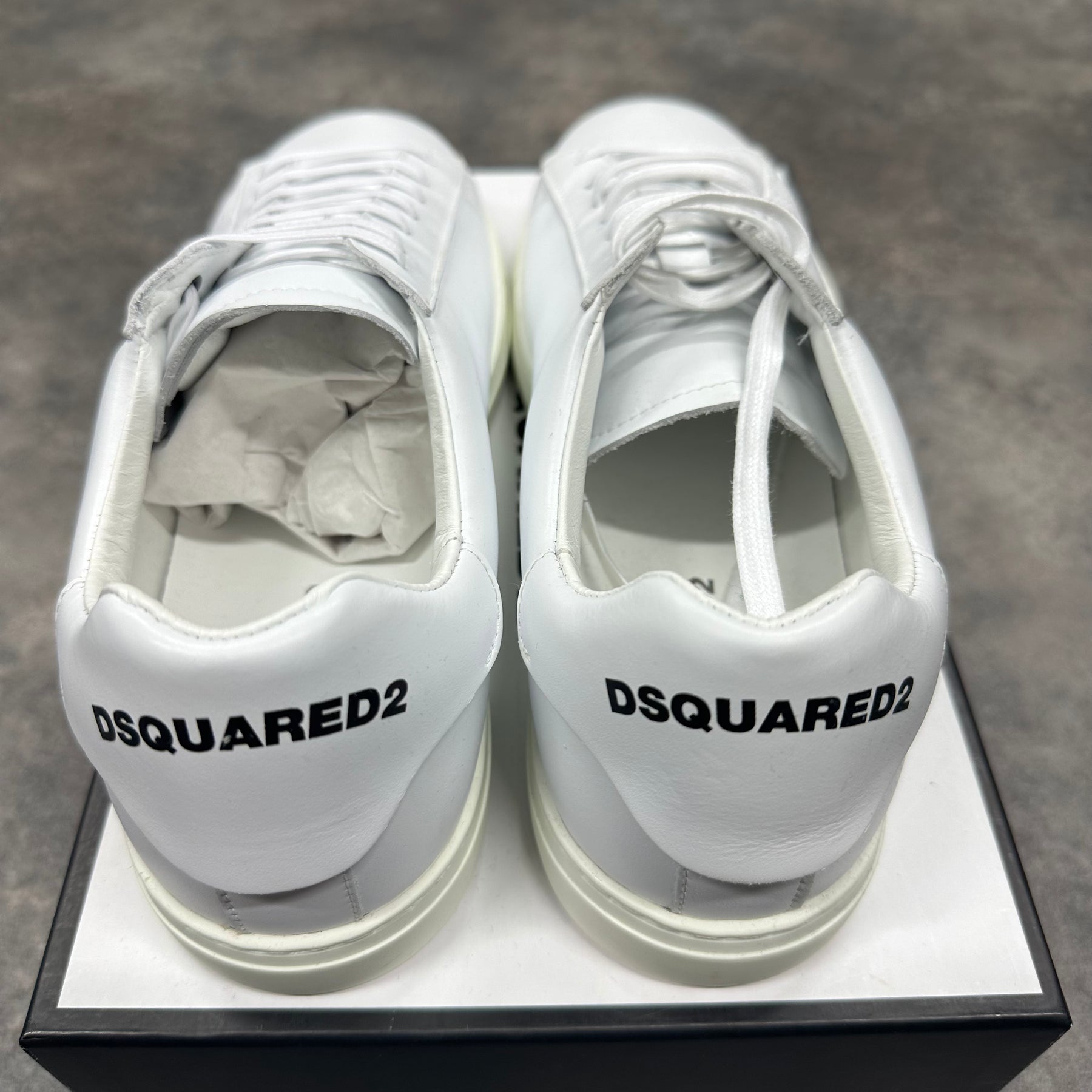 DSQUARED2 LOW TRAINERS MIRROR LOGO WHITE